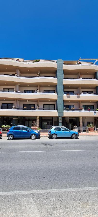 Mellieha Bay 3 Bedroom Apartment " Bliss On The Bay " Kültér fotó